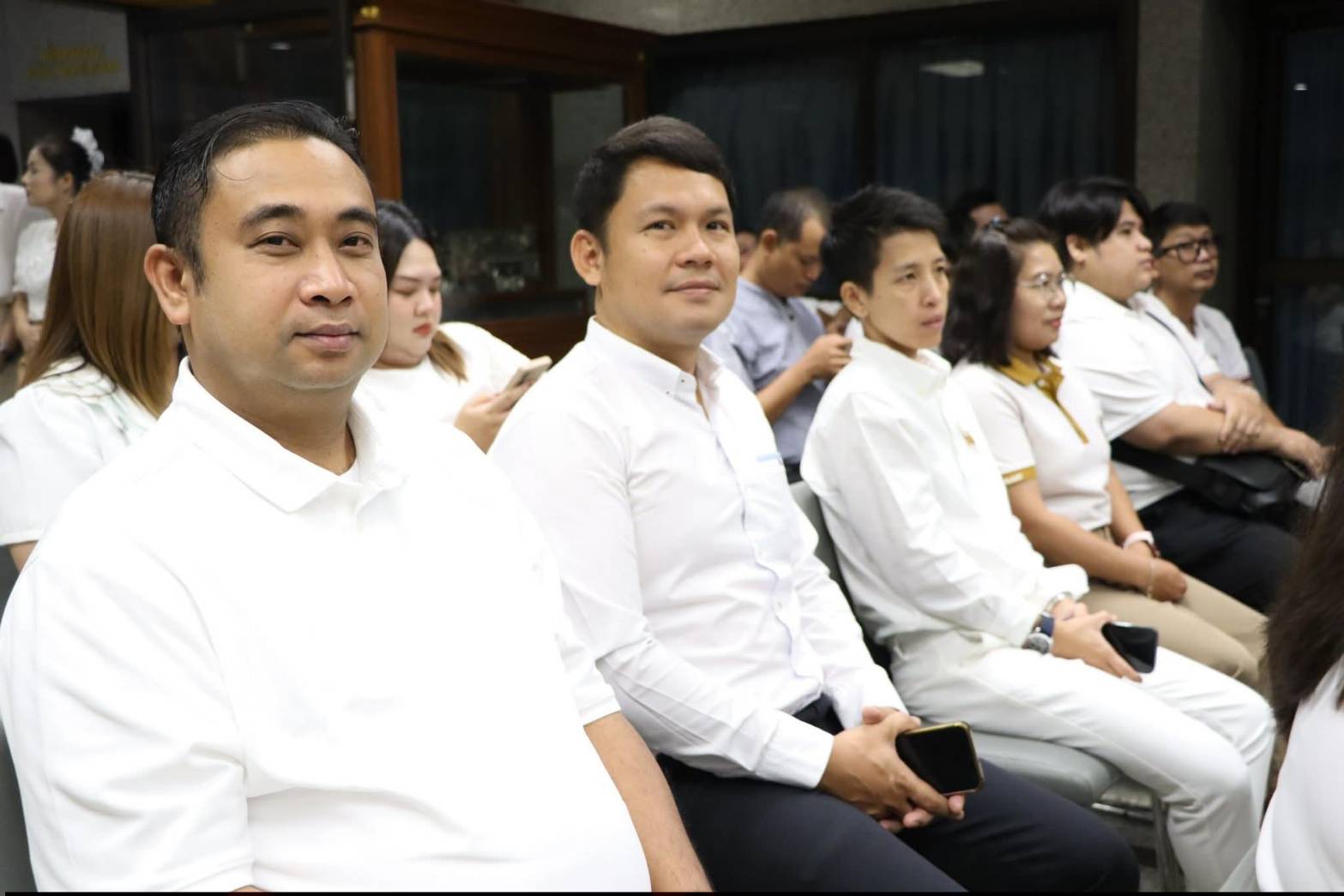 title - ศูนย์ส่งเสริมและพัฒนาอาชีพเสริมนอกภาคการเกษตร โดย สำนักงานการปฏิรูปที่ดินเพื่อเกษตรกรรม จัดโครงการพัฒนาบุคลากรเพื่อเพิ่มประสิทธิภาพการดำเนินงานด้านศิลปหัตถกรรม กิจกรรมไหว้ครูช่าง ณ ชั้น 2 อาคารพระมิ่งขวัญ ศูนย์ส่งเสริมและพัฒนาอาชีพเสริมนอกภาคการเกษตร (ศูนย์ศิลปาชีพบางไทรฯ (เดิม))